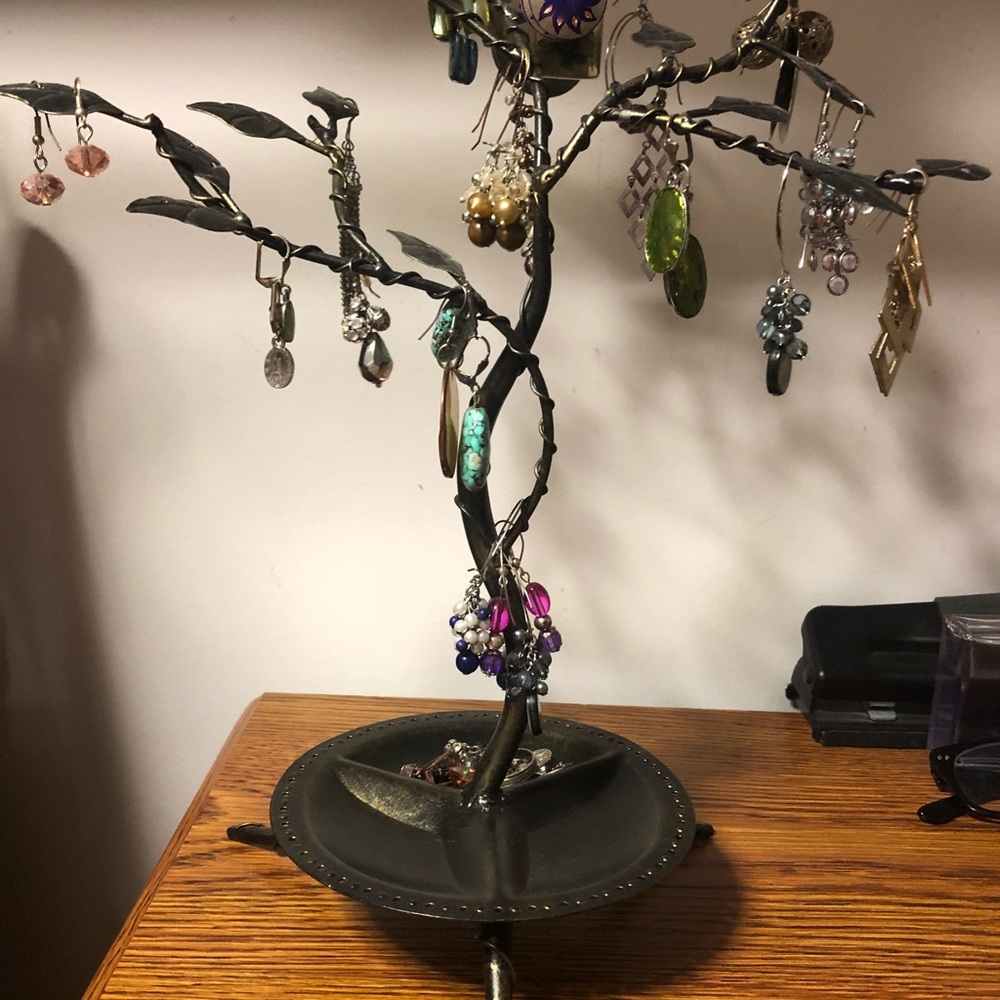Jewelry organizer